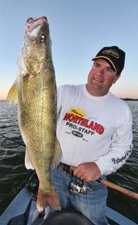 Slip Bobber Nuances for Walleyes - by Jason Mitchell - Fishing Minnesota -  Fishing Reports, Outdoor & Hunting News